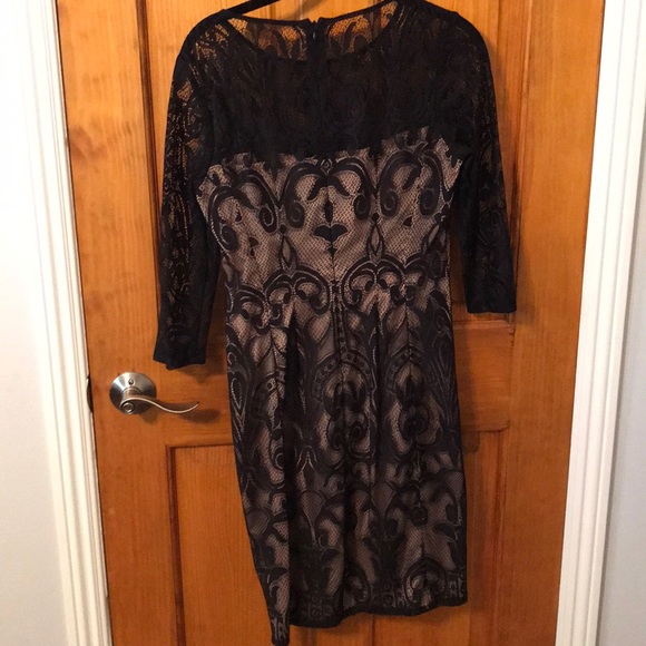 Adrianna Papell black lace nude dress - Picture 2 of 5
